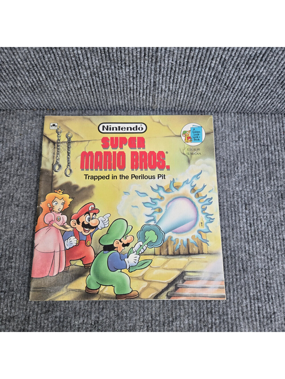 Nintendo Super Mario Bros. Trapped in the Perilous Pit Paperback Jac